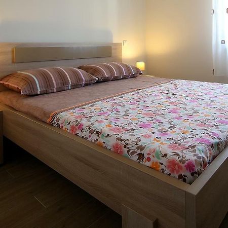 Apartment Porpo Малинска Екстериор снимка